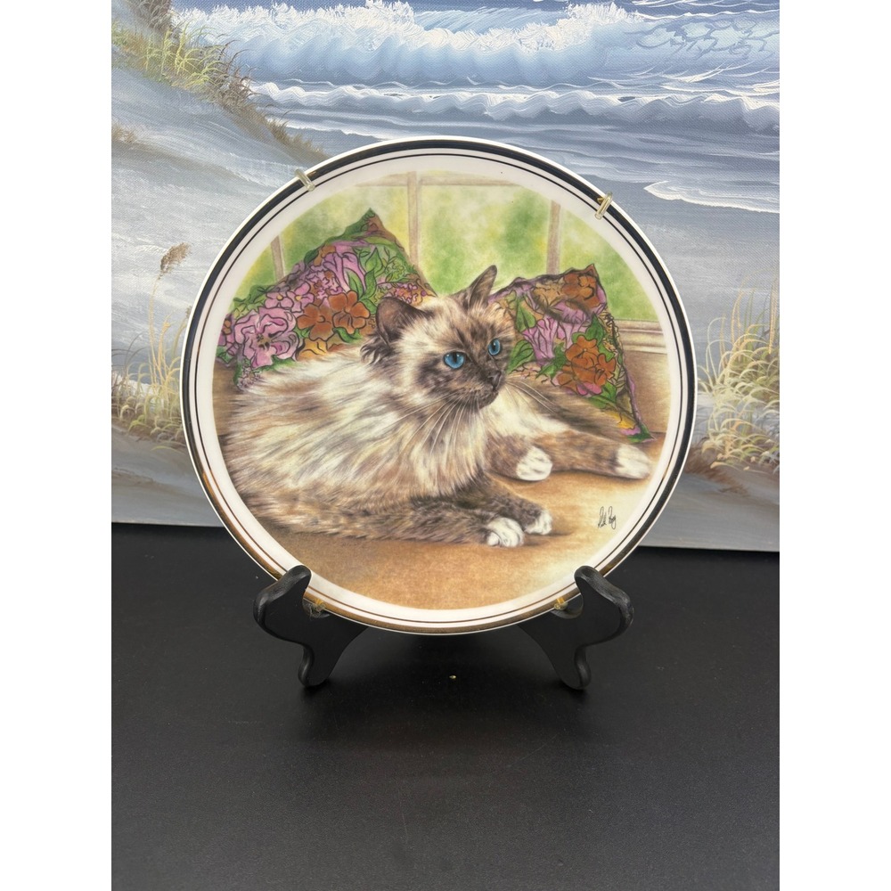 Royal Vale Ruth May Cat Collector Plate Himalayan Siamese Blue Eyes England